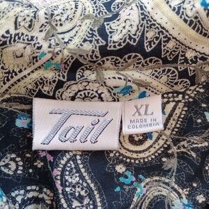 TAIL BRAND WOMEN'S SLEEVELESS PAISLEY MULITICOLOR COLLARED THREE SNAP TOP XL